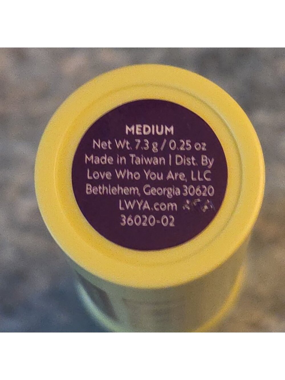 Gone in a Swipe Center Core Concealer Medium NEW in Box LWYA by Kim Gravel - Picture 11 of 13